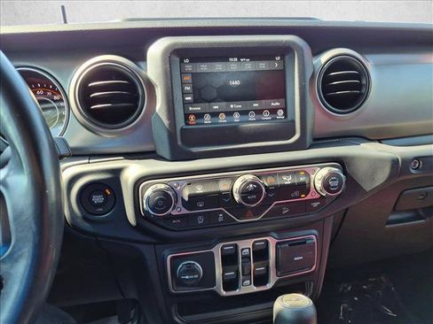 Used 2020 Jeep Wrangler Unlimited Sport AWD/4WD image 11