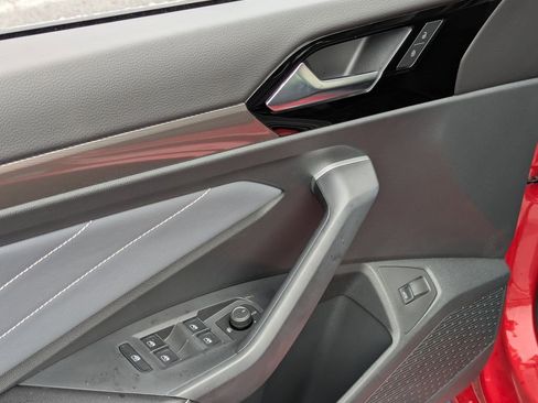 New 2026 Volkswagen Jetta SEL image 11