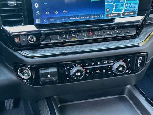 Used 2026 Chevrolet Silverado 2500 ZR2 w/ LPO, Dark Essentials Package AWD/4WD image 28
