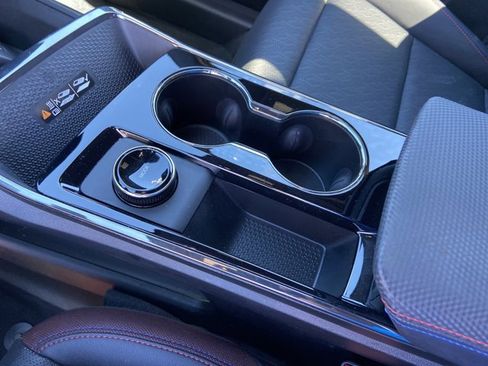 Used 2025 Chevrolet Equinox RS w/ Safety and Technology Package image 41