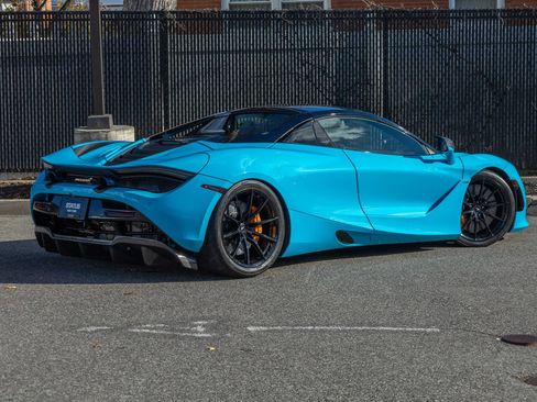 Used 2022 McLaren 720S Spider image 41