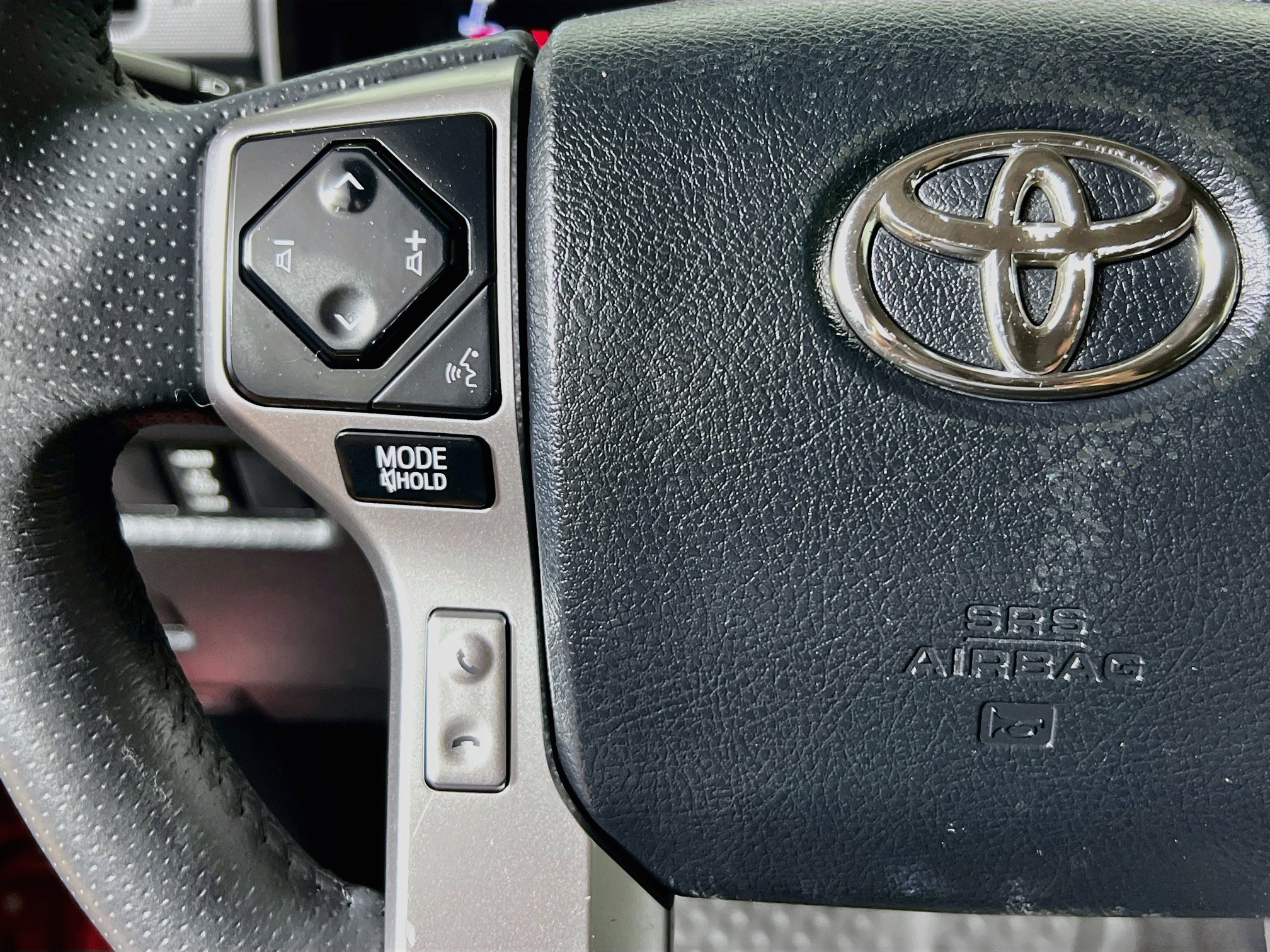 Used 2021 Toyota 4Runner SR5 Premium w/ Moonroof Package AWD/4WD image 18
