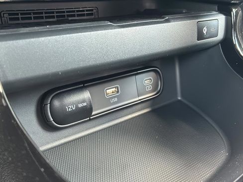 New 2026 Kia Seltos EX FWD image 37