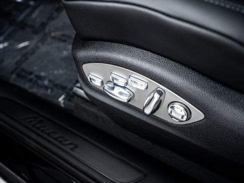 New 2025 Porsche Macan image 20