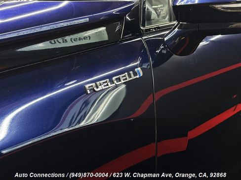 Used 2017 Toyota Mirai image 34