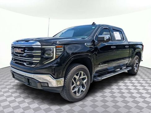Used 2022 GMC Sierra 1500 SLT w/ SLT Premium Plus Package AWD/4WD image 8