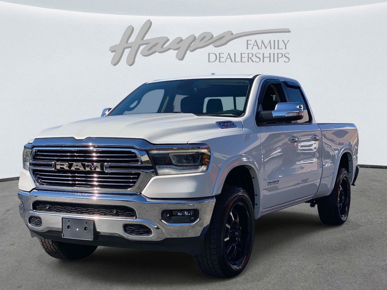 Used 2019 RAM 1500 Laramie AWD/4WD image 8