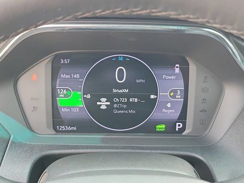 Used 2023 Chevrolet Bolt LT w/ Infotainment Package FWD image 32