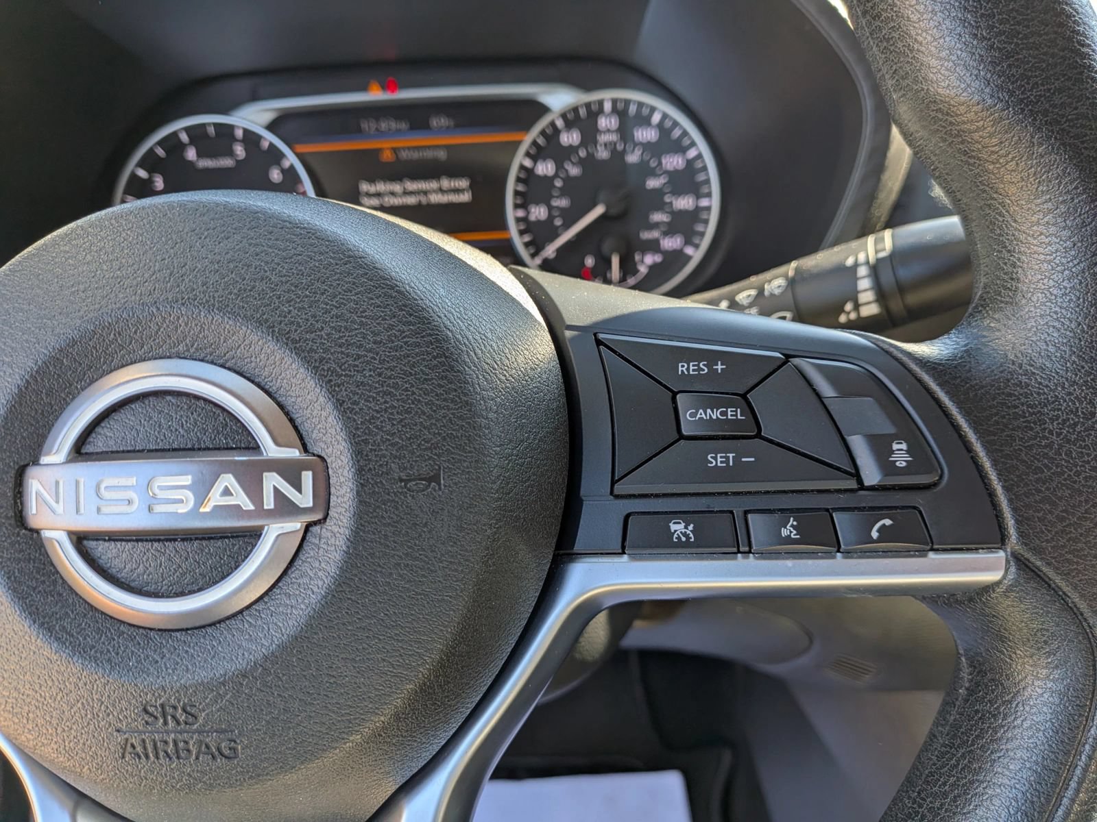 Used 2025 Nissan Sentra SV FWD image 40
