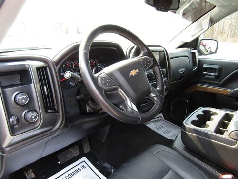 Used 2018 Chevrolet Silverado 1500 LTZ image 14