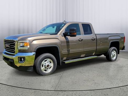 Used 2015 GMC Sierra 2500 SLE w/ SLE Preferred Package AWD/4WD image 5