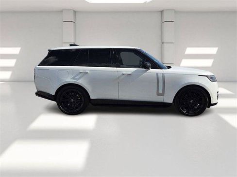 Used 2024 Land Rover Range Rover Autobiography image 6
