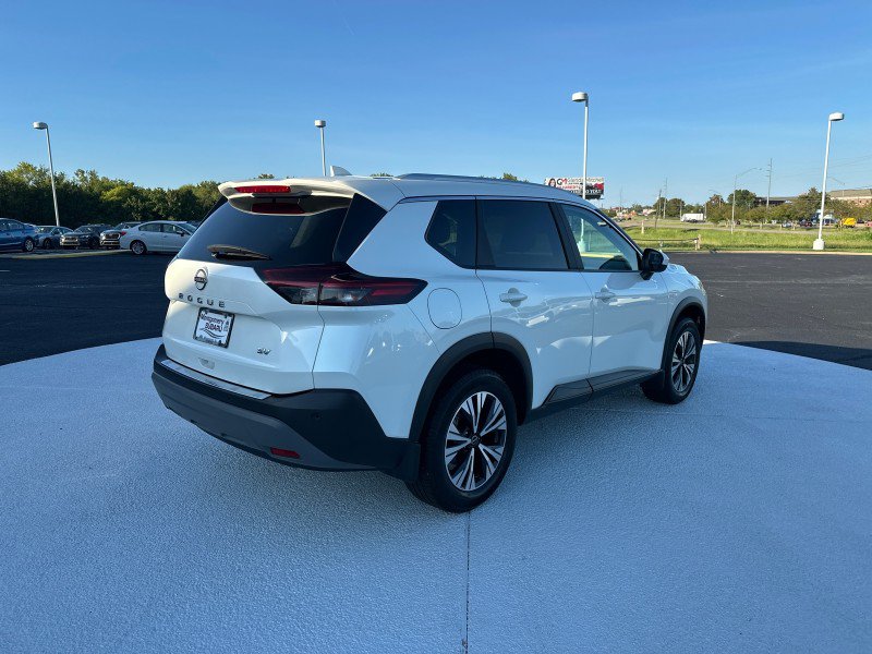 Used 2023 Nissan Rogue SV w/ SV Premium B Package FWD image 7