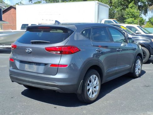 Used 2021 Hyundai Tucson SE w/ Cargo Package FWD image 5