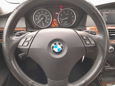 Used 2010 BMW 535i xDrive Sedan image 5