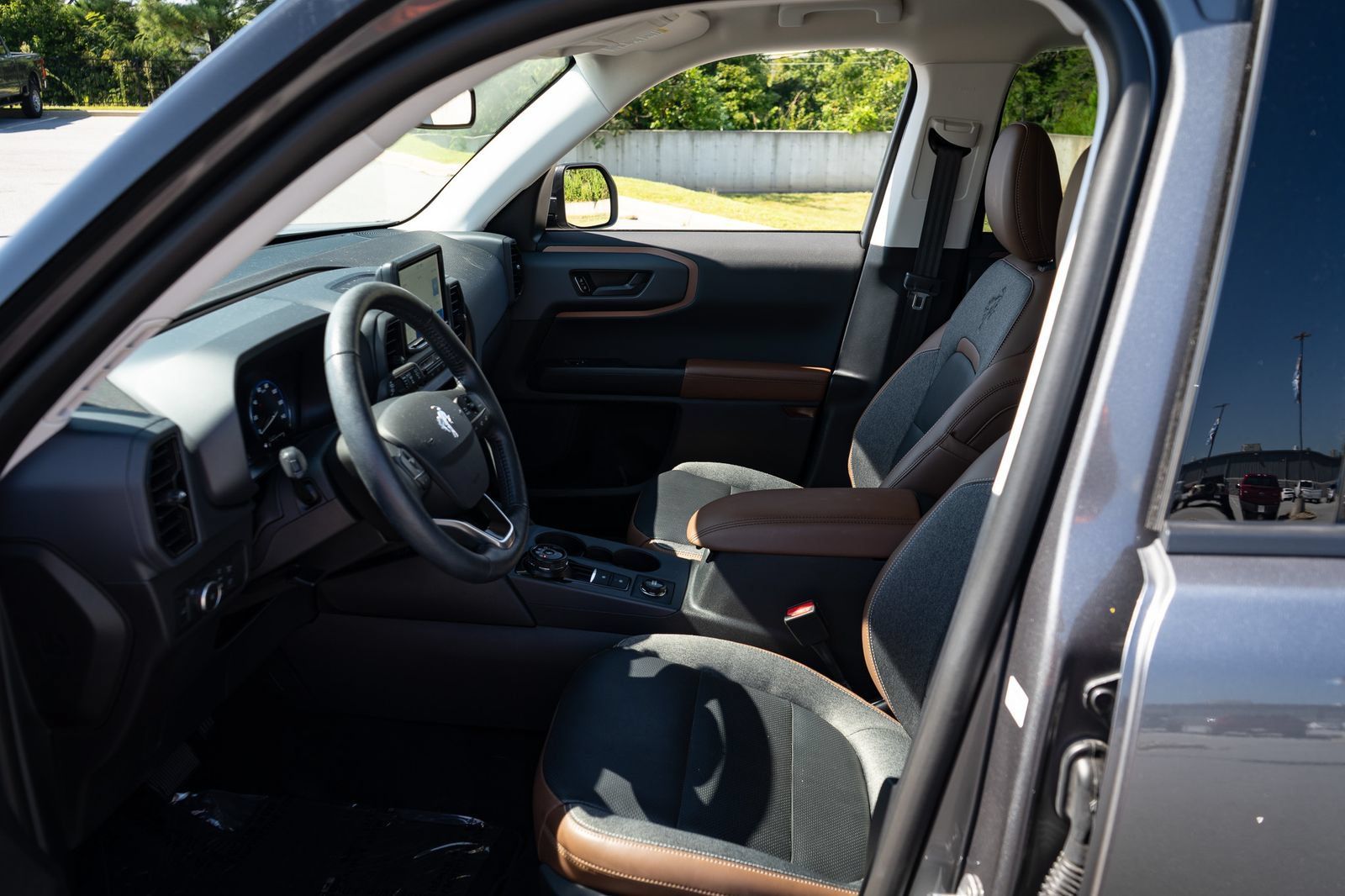 Used 2021 Ford Bronco Sport Outer Banks AWD/4WD image 14