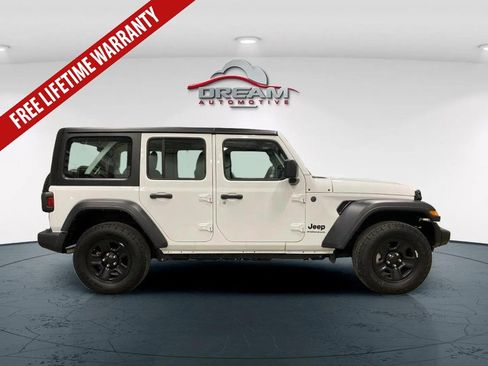 Used 2024 Jeep Wrangler Unlimited Sport AWD/4WD image 16