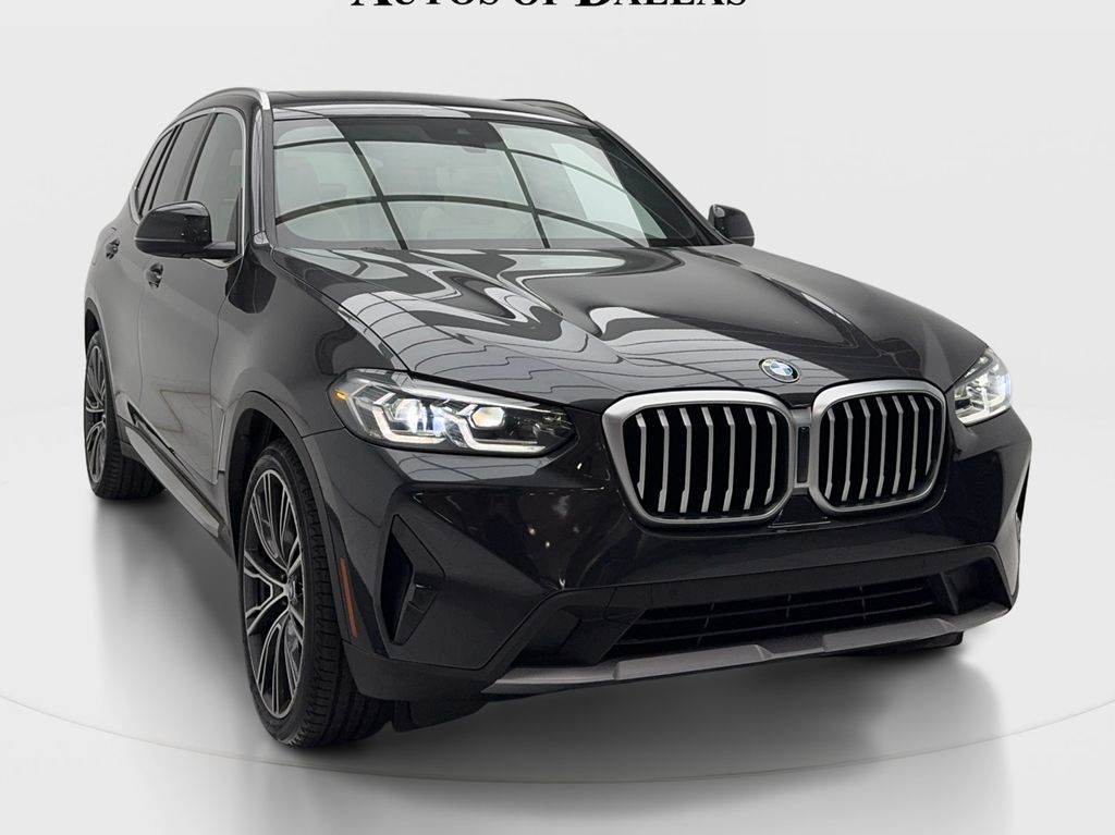 Used 2024 BMW X3 sDrive30i w/ Convenience Package w/ZPA RWD image 3