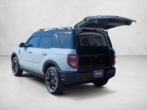 Used 2024 Ford Bronco Sport Outer Banks image 9
