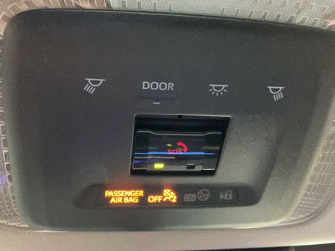 Used 2025 Toyota Prius Limited FWD image 15