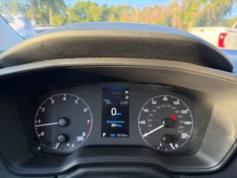 Used 2024 Toyota Corolla LE FWD image 12