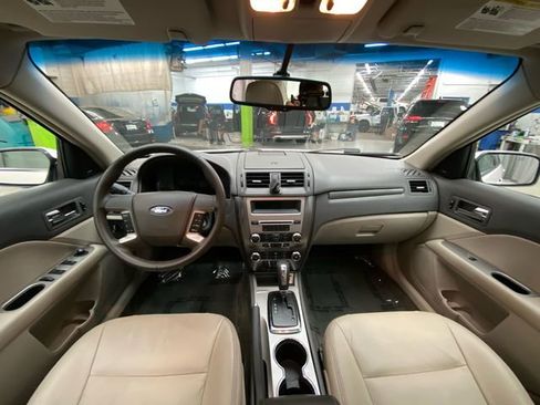 Used 2010 Ford Fusion SEL image 27