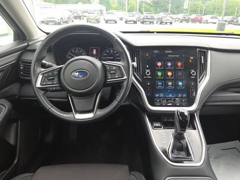Used 2023 Subaru Outback Premium AWD/4WD image 10