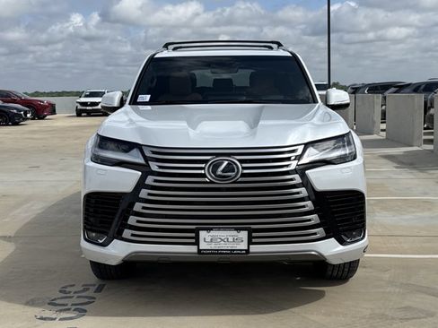 Certified 2024 Lexus LX 600 4WD w/ Luxury Package image 25