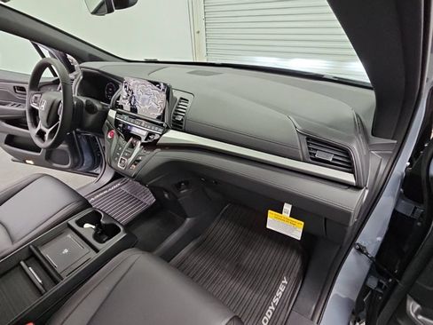 New 2026 Honda Odyssey Sport-L image 38