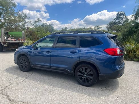 Used 2022 Subaru Ascent Onyx Edition AWD/4WD image 3
