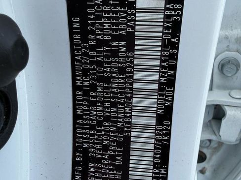 Used 2023 Toyota Corolla LE w/ LE Convenience Package FWD image 41