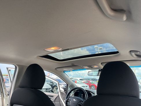 Used 2017 Kia Forte S w/ S Premium Package FWD image 47