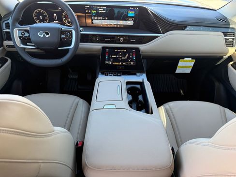 New 2026 INFINITI QX80 Pure image 25