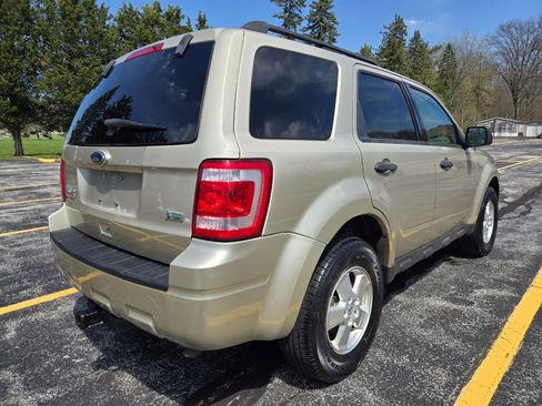 Used 2012 Ford Escape XLT image 10