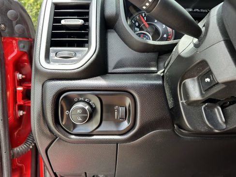 Used 2022 RAM 2500 Big Horn w/ Level A Equipment Group AWD/4WD image 30