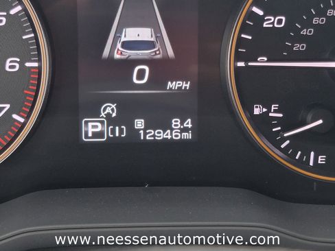 Used 2024 Subaru Crosstrek 2.5i Wilderness AWD/4WD image 24