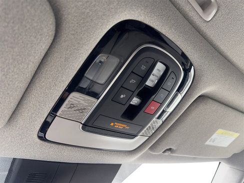 Used 2023 Hyundai Palisade Limited image 75