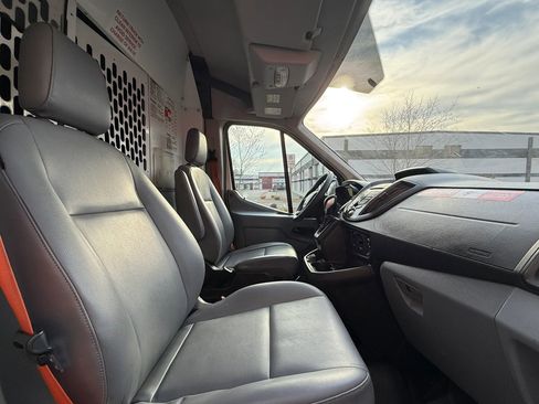 Used 2019 Ford Transit 150 148 Medium Roof RWD image 15