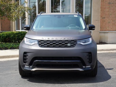New 2026 Land Rover Discovery Limited Edition AWD/4WD image 4