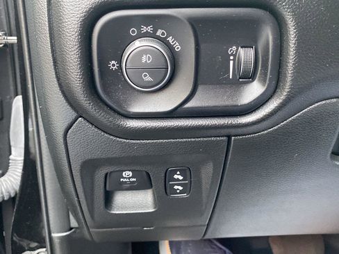 Used 2022 RAM 1500 Big Horn image 19