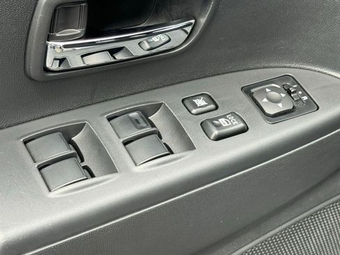 Used 2025 Mitsubishi Outlander Sport AWD image 15