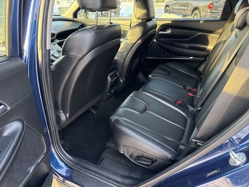 Used 2023 Hyundai Santa Fe SEL w/ Premium Package image 12