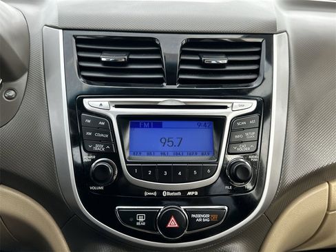 Used 2012 Hyundai Accent GLS w/ Premium Pkg 3 image 24