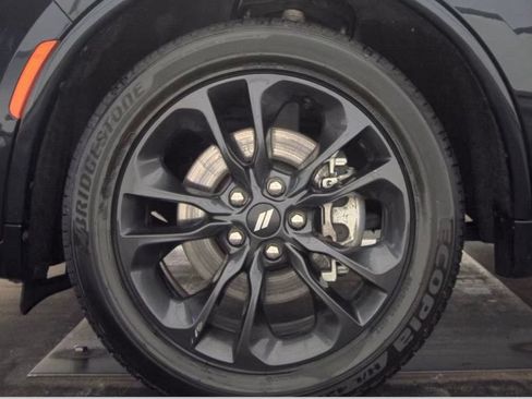 Used 2025 Dodge Durango R/T AWD/4WD image 2