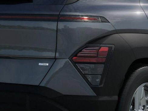 New 2026 Hyundai Kona SE image 10