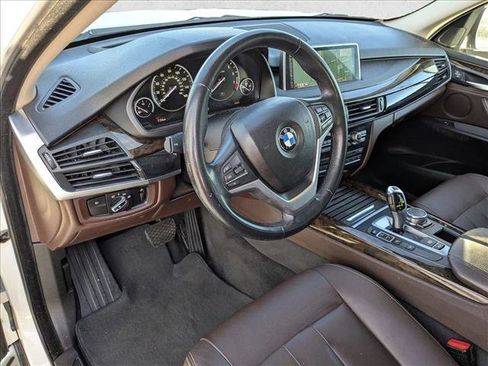 Used 2015 BMW X5 xDrive35i image 9