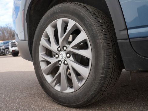 Used 2025 Buick Enclave Preferred image 32