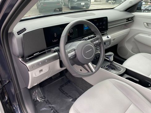 Used 2025 Hyundai Kona SEL image 34