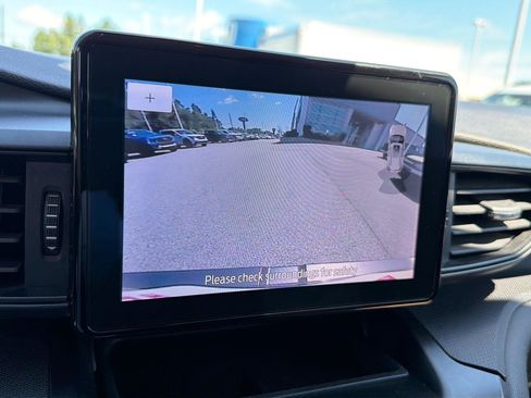 Used 2020 Ford Explorer 2WD image 25