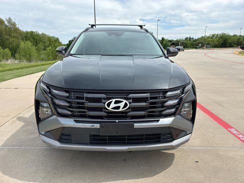 Used 2025 Hyundai Tucson SEL image 2